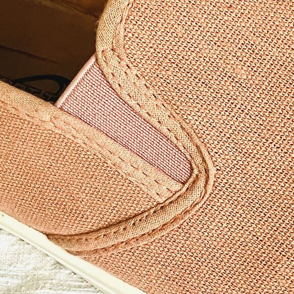 Comfort Trendz Sneakers Canvas Slip On Pink 10 Women Shoes Beach Preppy - Picture 8 of 11